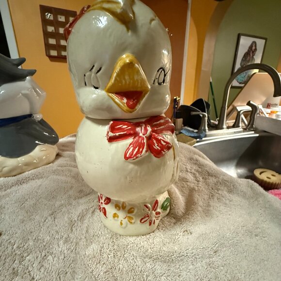 1940's Vintage Chick Cookie Jar $30.00 - Picture 5 of 6